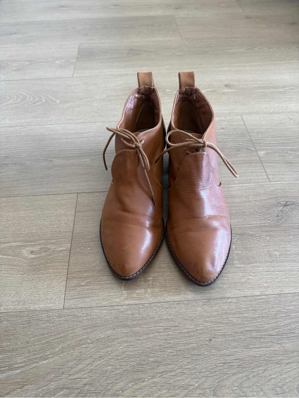 Kelsi Dagger Women's Leather Ankle Booties - Tan Brown